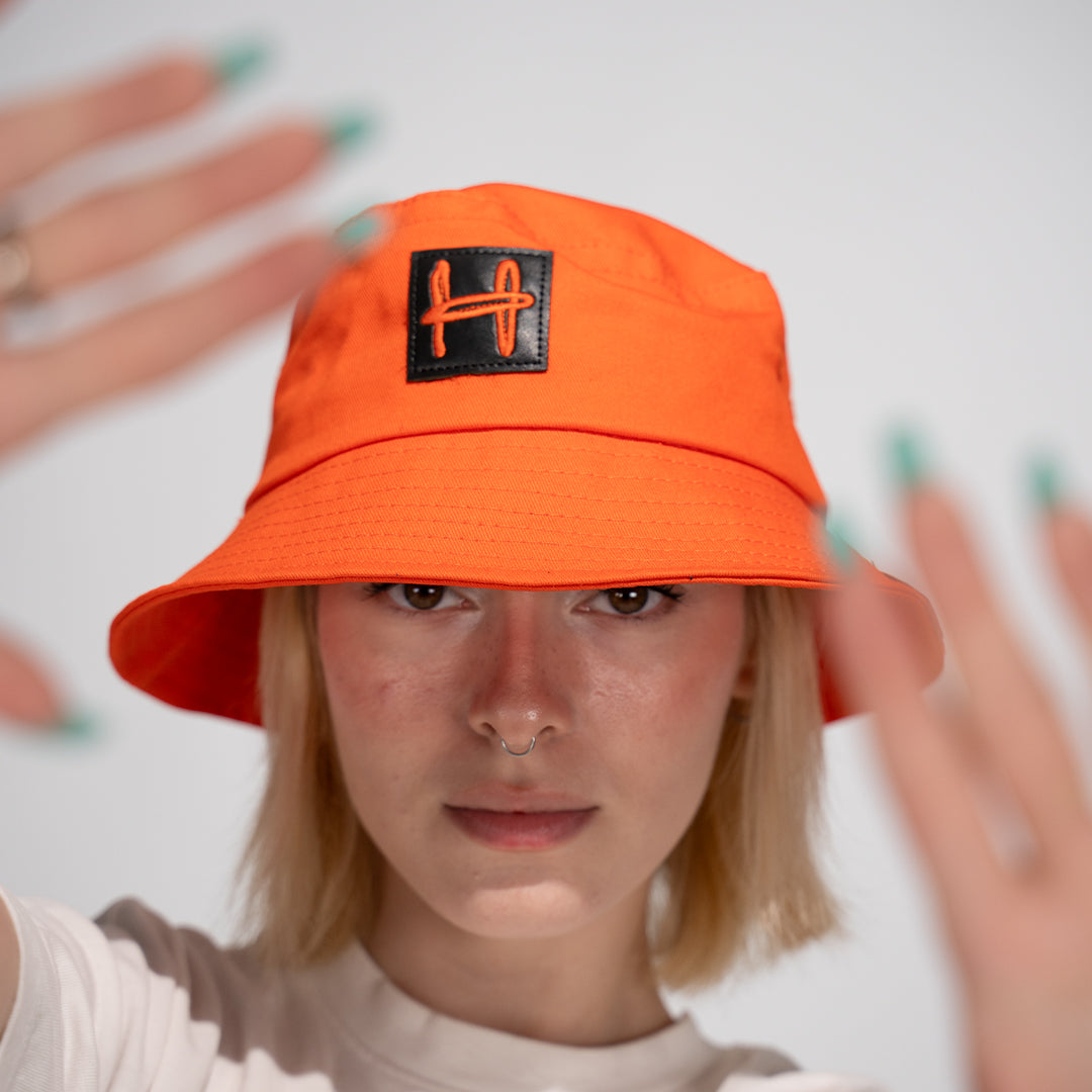 bucket hat.